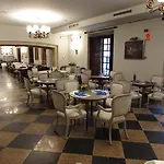 De 4*