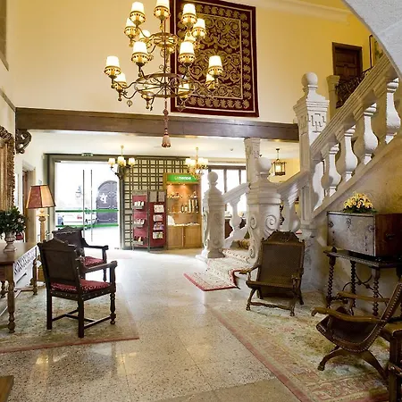 Hotel De 4*